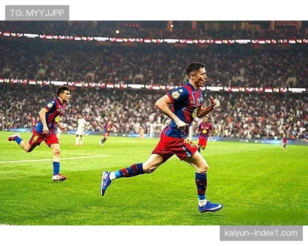 巴萨边路进攻占比35% 两翼齐飞战术效果显著